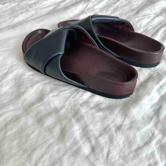 Celine, Twist Sandal, Navy Leather Slides, Size 37, EUC - Picture 4 of 11